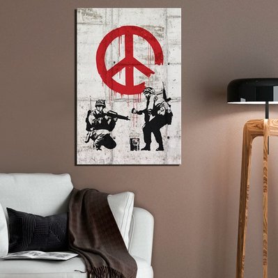 Tableau sur toile décoration murale image imprimée cadre en bois à suspendre Des soldats peignant la paix par Banksy 40x60 cm 1 - 11_0003373 - 3000186931300